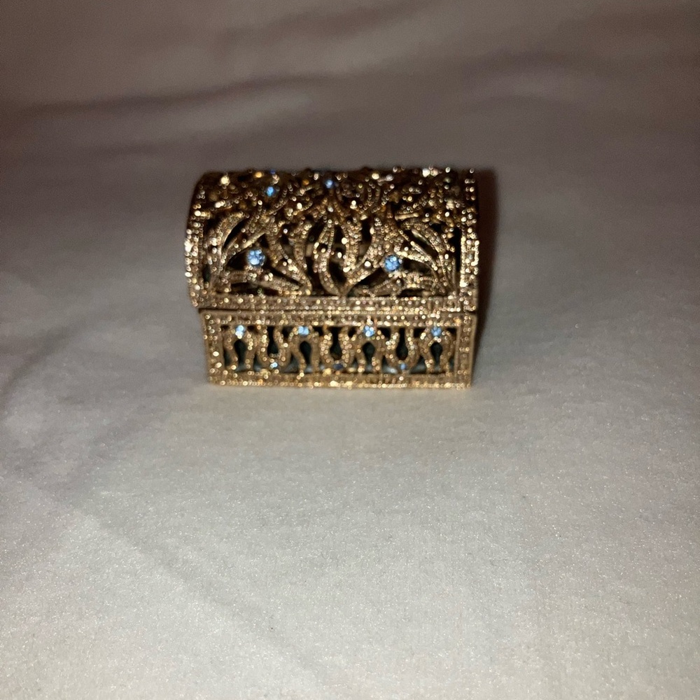 Elegant Gold and Crystal Small Jewelry Ring Holder